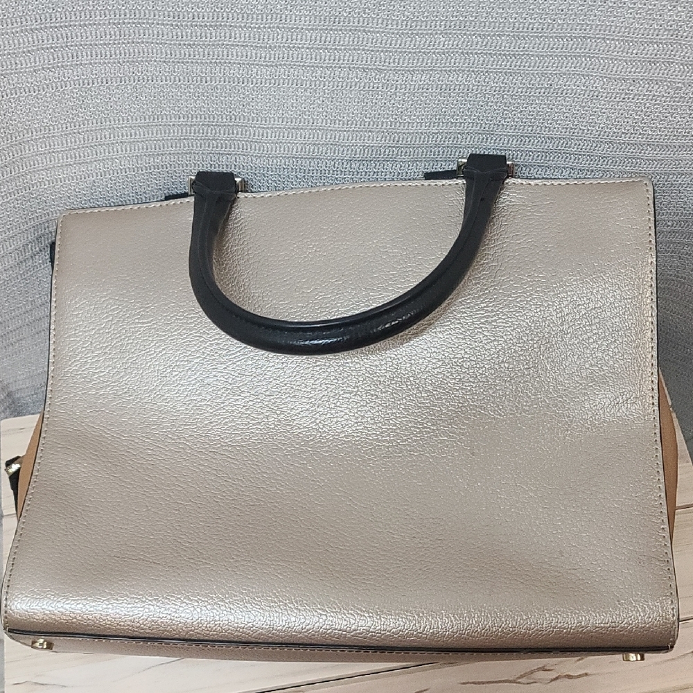 Calvin Klein Black & Golden Tan Satchel w Structured Gold Buckle Accents EUC - Picture 7 of 11